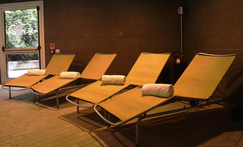 Hotel San Martino Darfo Boario Terme Exterior photo