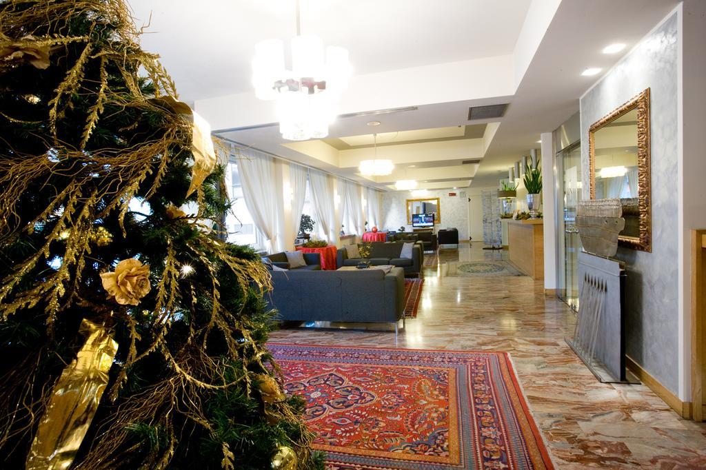 Hotel San Martino Darfo Boario Terme Exterior photo